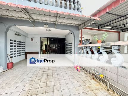 Tmn Skudai Double Sty Low Cost Renovated unit , Johor, Skudai