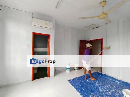 Taman Bukit Indah Double Storey Renovated unit, Johor, Johor Bahru