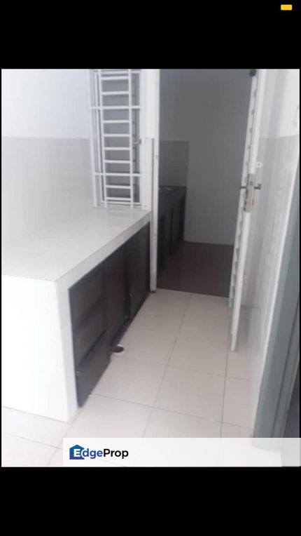 Tmn Pulai perdana Double sty Renovated unit , Johor, Skudai