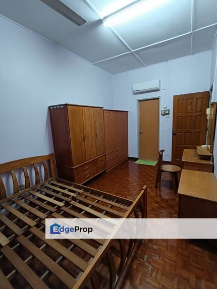 Taman johor jaya jln keembong Double sty unit renovated , Johor, Johor Bahru