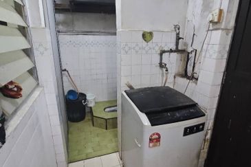 Flat Taman Ungku Tun Aminah