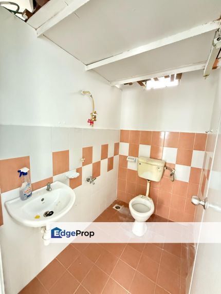 Flat Bukit Indah  Skudai , Johor, 