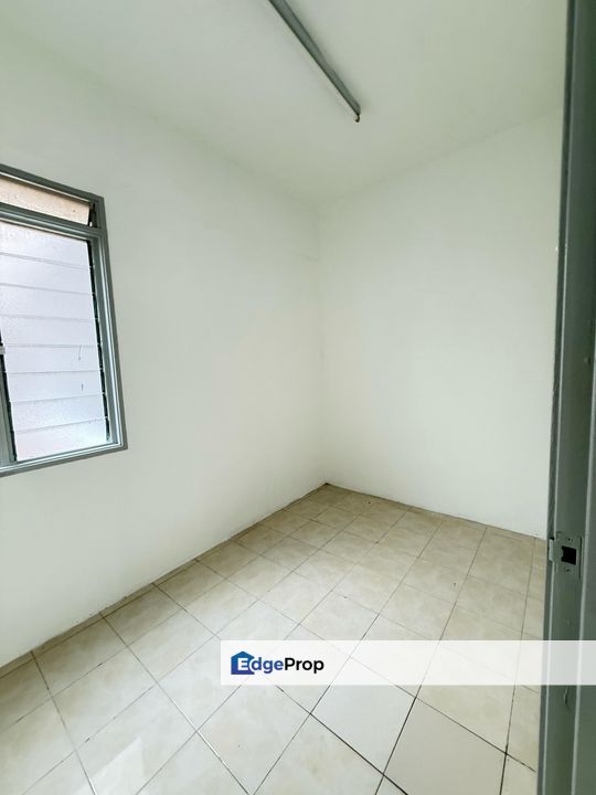 Flat Bukit Indah  Skudai , Johor, 