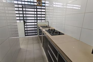 The Canal Garden South, Horizon Hills