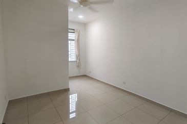 The Canal Garden South, Horizon Hills