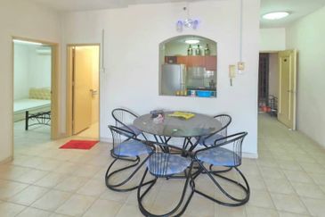 Prima Regency (Dorchester Court)