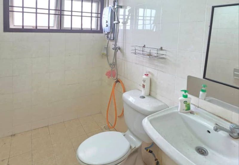 Prima Regency (Dorchester Court)