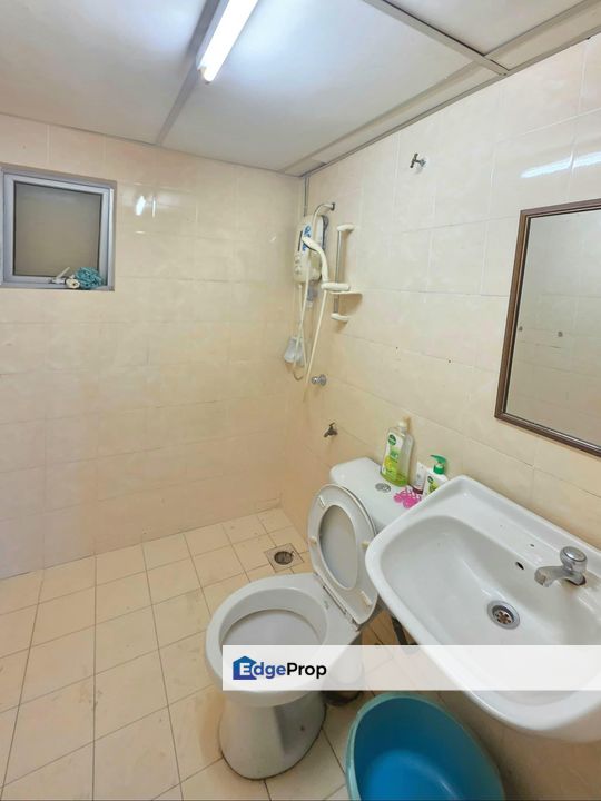 Prima Regency Plenting Next to tmn molek Renovated unit , Johor, Plentong