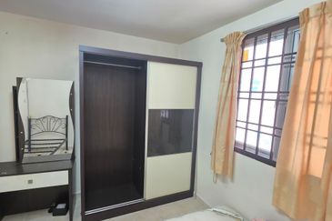 Prima Regency (Dorchester Court)