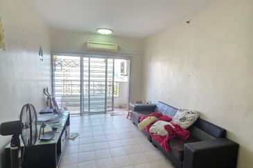 Prima Regency (Dorchester Court)