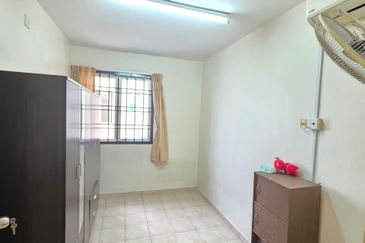 Prima Regency (Dorchester Court)