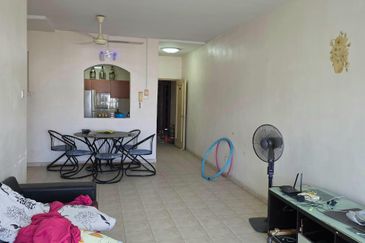 Prima Regency (Dorchester Court)