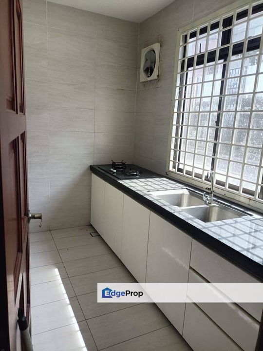 Tmn Bukit Kempas Double sty Renovated unit , Johor, Johor Bahru