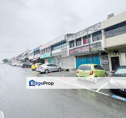 Shop Lot Tmn Ungku Tun Ahminah , Johor, Skudai