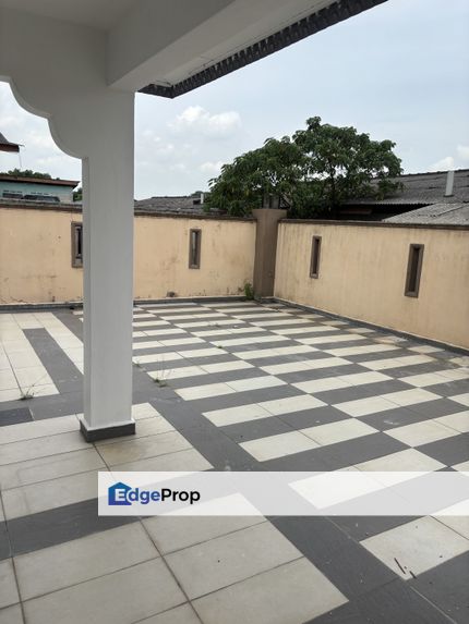 Tmn Nesa Single Sty Corner Lot Renovated Unit Jln Ronggeng , Johor, Skudai
