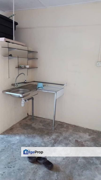 Flat Tmn Cendana Jln Cendana , Johor, Pasir Gudang