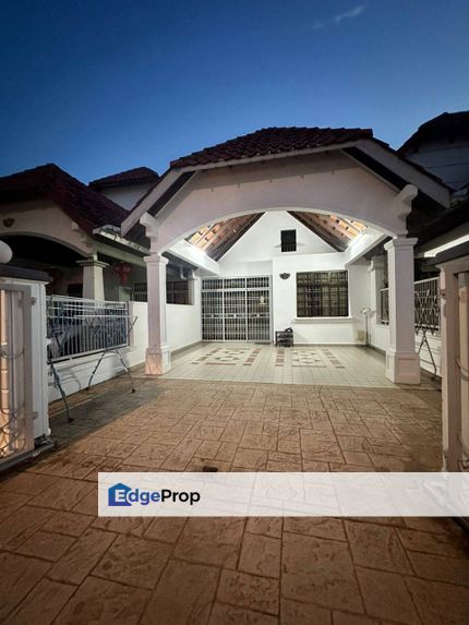 Tmn Pelangi Indah Indah Jln Persona 1.5storey Renovated , Johor, Ulu Tiram