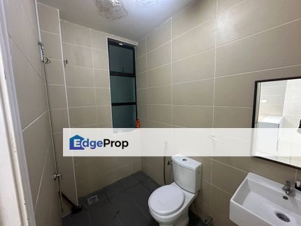 Tmn setia ndah 1.5sty renovated unit , Johor, Johor Bahru