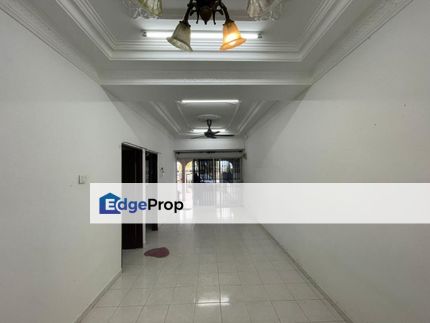 Tmn University Single sty Jln Penyiaraan Renovated Unit , Johor, Skudai