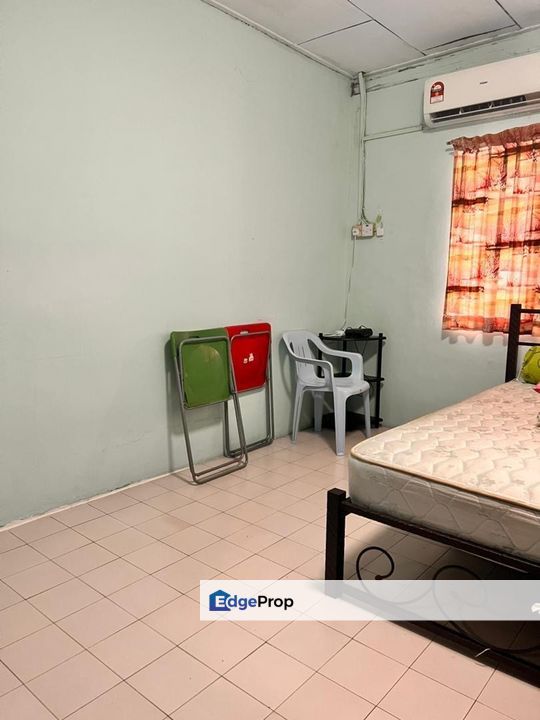 Tmn University Single sty Renovated unit , Johor, Skudai
