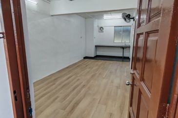 Flat Taman Ungku Tun Aminah