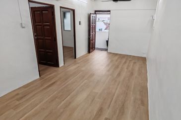 Flat Taman Ungku Tun Aminah