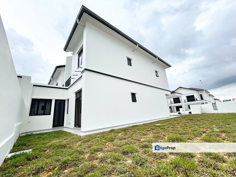 Eco Botanic 3 The Comune Double sty Cluster Corner , Johor, Nusajaya