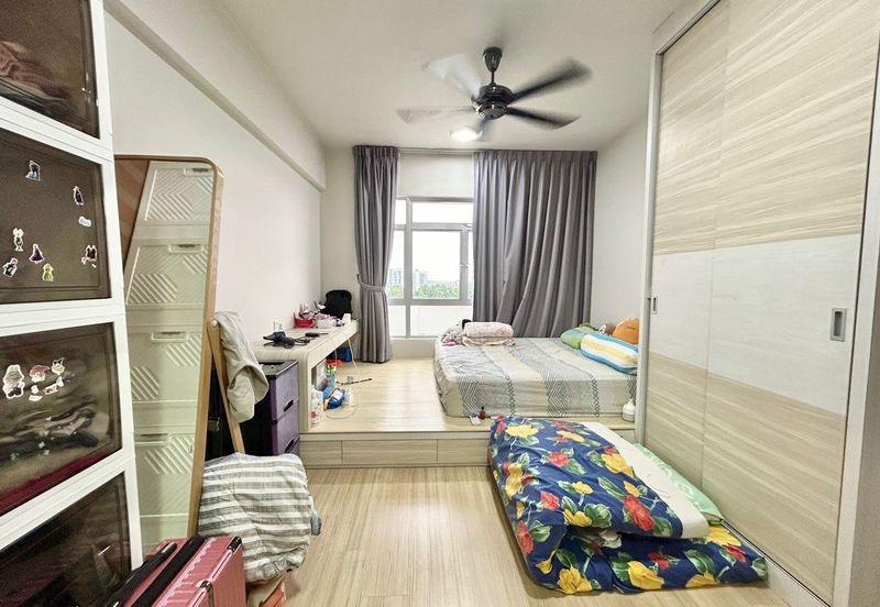Midas Perling Apartment
