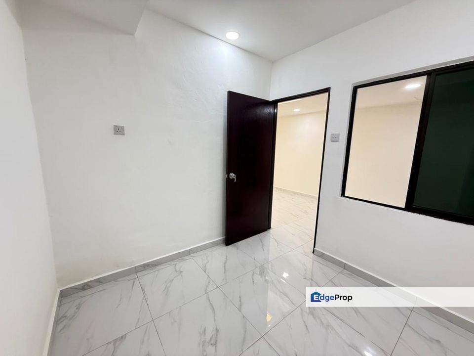 Tmn Mesra Saleng Double sty Jln Cermai , Johor, Senai