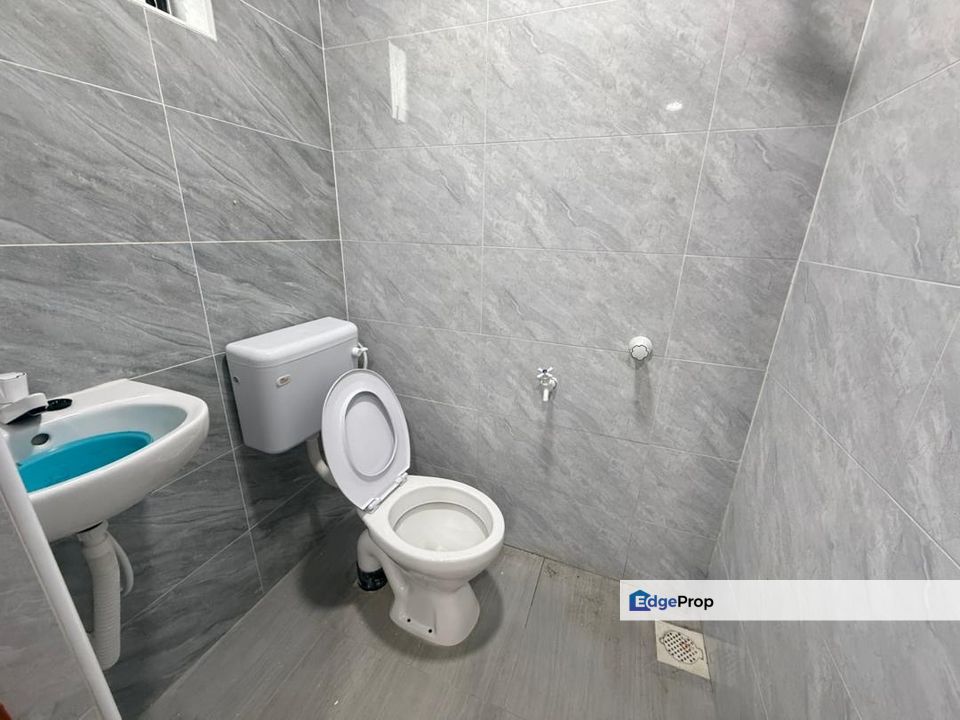 Tmn Mesra Saleng Double sty Jln Cermai , Johor, Senai