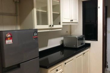 Aloha Tower Condominium