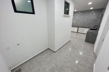 Iconia Garden Residence @ Taman Impian Emas