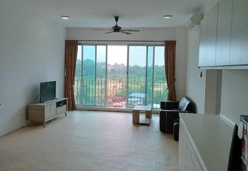 AdisonWest @Larkinton