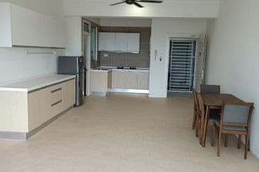 AdisonWest @Larkinton