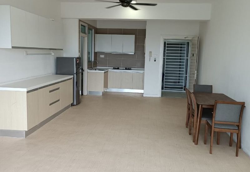 AdisonWest @Larkinton