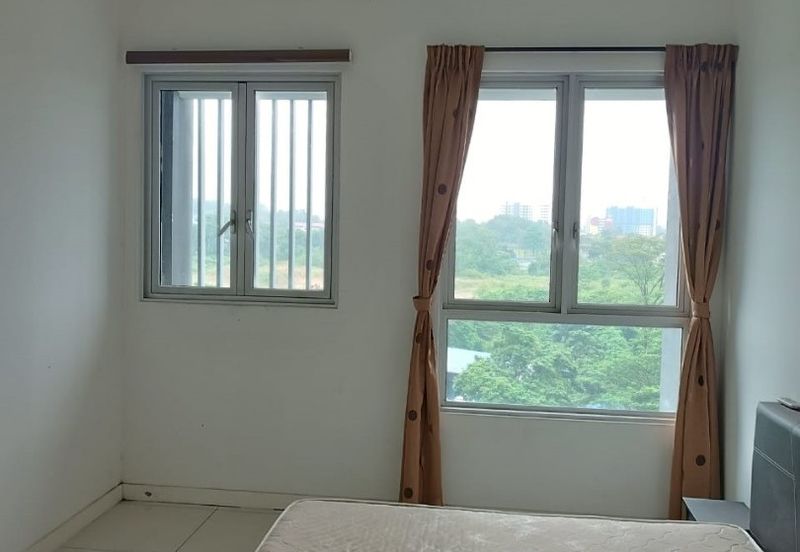 AdisonWest @Larkinton