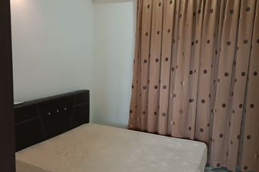 AdisonWest @Larkinton