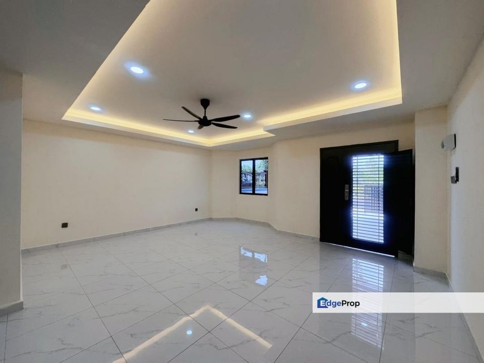 Taman Daya Double Storey , Johor, Johor Bahru