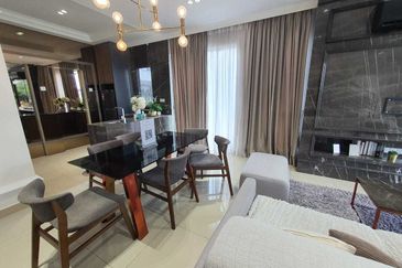 Freehold 2sty terrace house @ Puncak Alam, Ijok, Sungai Buloh