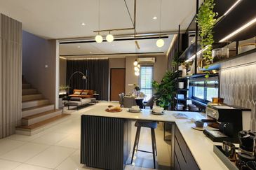 Taman Amanputra, Puchong South