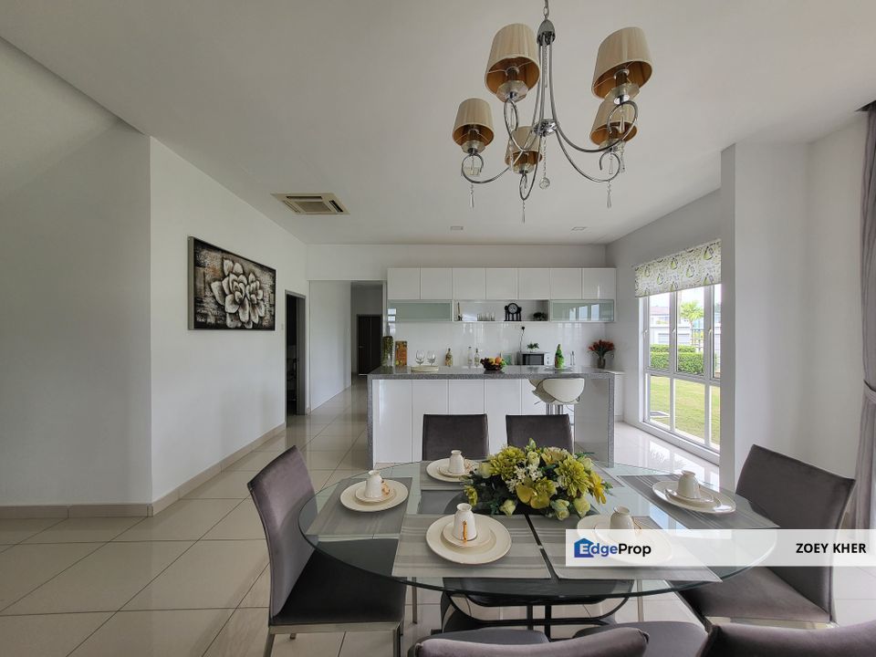 Freehold Big Bungalow @ Sungai Buloh (Free MOT), Selangor, Sungai Buloh