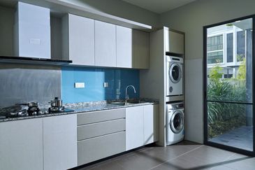 Seksyen 10, Shah Alam