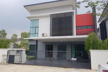 Seksyen 10, Shah Alam