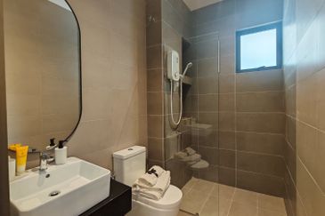 Seksyen 10, Shah Alam