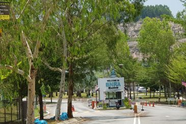 Seksyen 10, Shah Alam