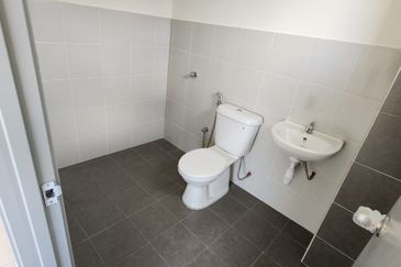 Taman Selasih (Lukut)