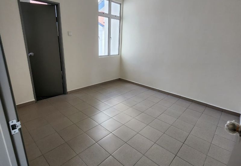 Taman Selasih (Lukut)