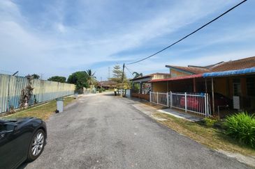 TAMAN BANDAR BARU MASJID TANAH