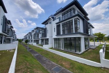 [ FREEHOLD OPEN 6R6B ] - 3 Storey Semi-D 40'x80' @ PUTRAJAYA