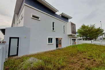 SAUJANA TROPIKA @ S2 HEIGHTS